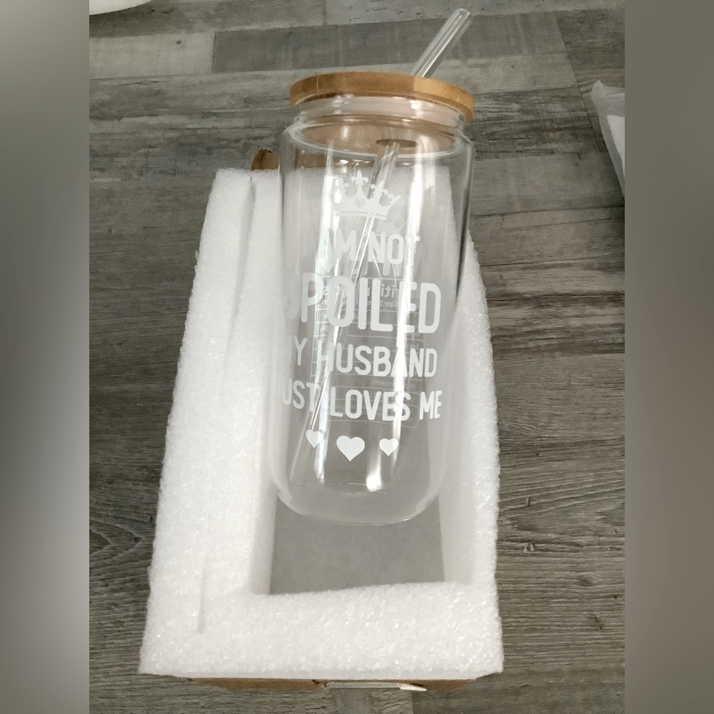 GRAPHIC 20 OUNCE CAN GLASS FOR WIFE🌻